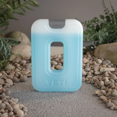 YETI Thin Ice 1 lb - Clear