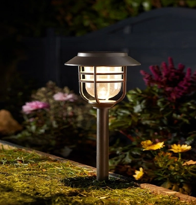 Avant Stake Light