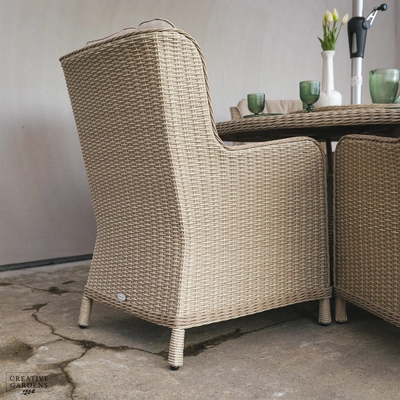 Bramblecrest Chedworth 6 Seat Dining Set - image 5