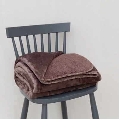 Creative Gardens Cosy Throw - Coffee