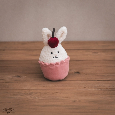 Jelly Cat Dainty Dessert Bunny Cupcake