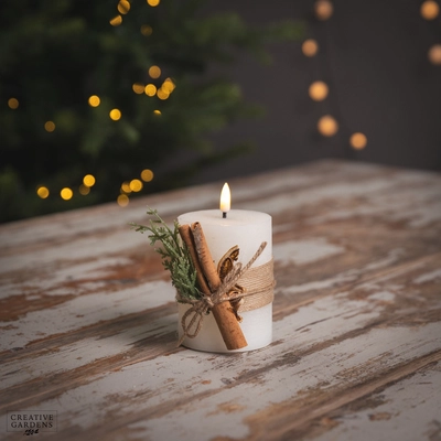 LED White Candle with Leaf Décor - Warm White