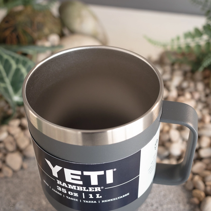 Yeti Rambler 35 oz Straw Mug - Charcoal