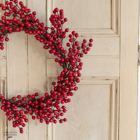 Winter Berry Wreath 50cm - image 2