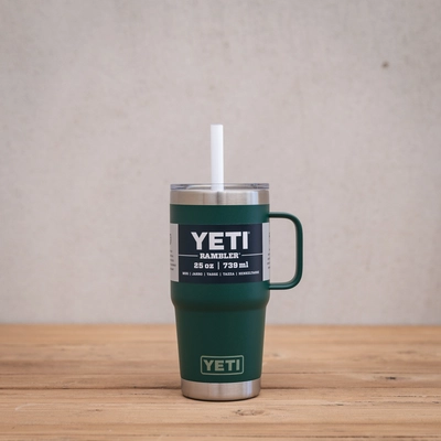 YETI Rambler 25 Oz Straw Mug - Black Forest Green